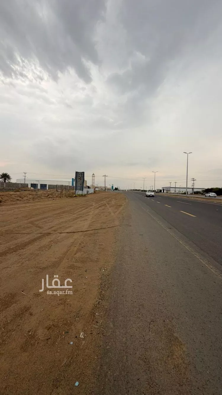 Station for sale in Abu `Arish As Sir صورة 3