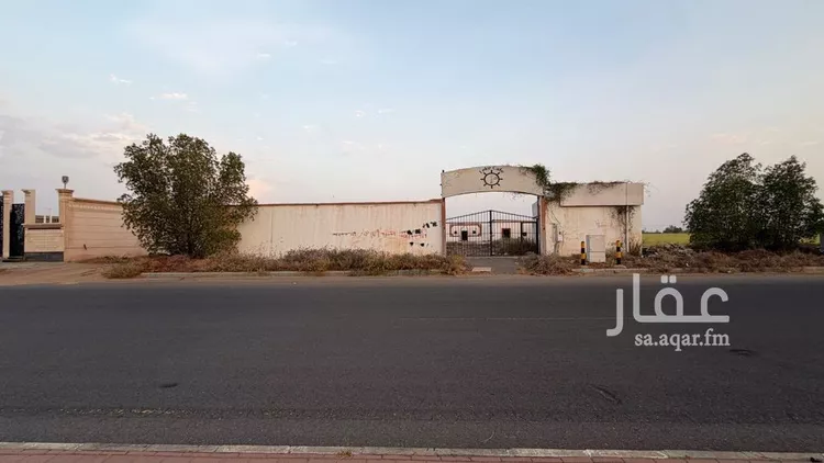 أرض للبيع في شارع محمد بن ناصر, مدينة صامطة, منطقة جازان