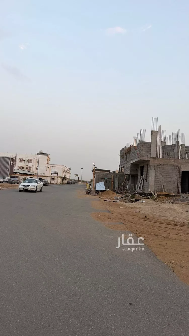 أرض للبيع في شارع الخطه, حي المكرمية, مدينة صامطة, منطقة جازان صورة 4