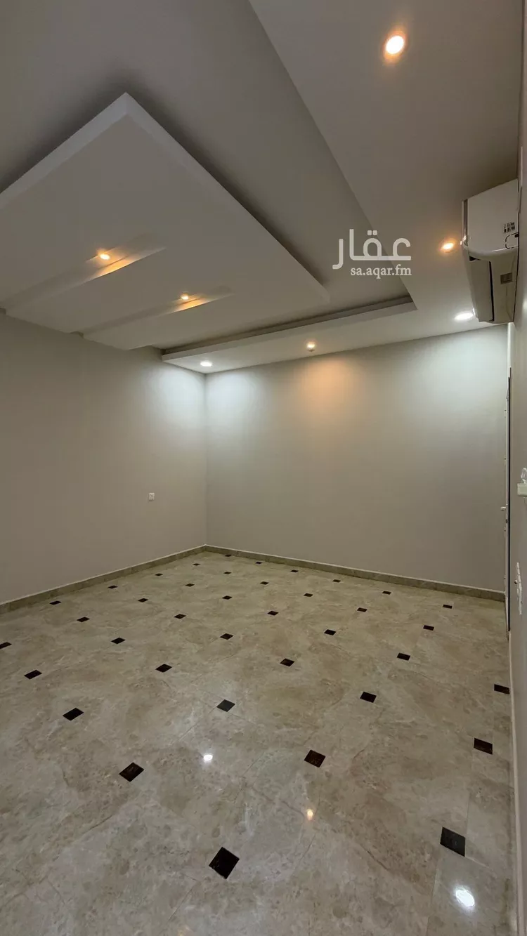 فيلا للإيجار في شارع الطرائفي, حي الشاطئ, مدينة جازان, منطقة جازان 21