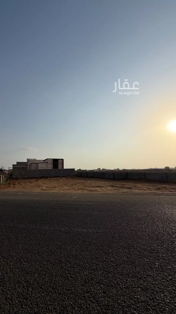 أرض للبيع في حي المروج, مدينة صامطة, منطقة جازان صورة 2