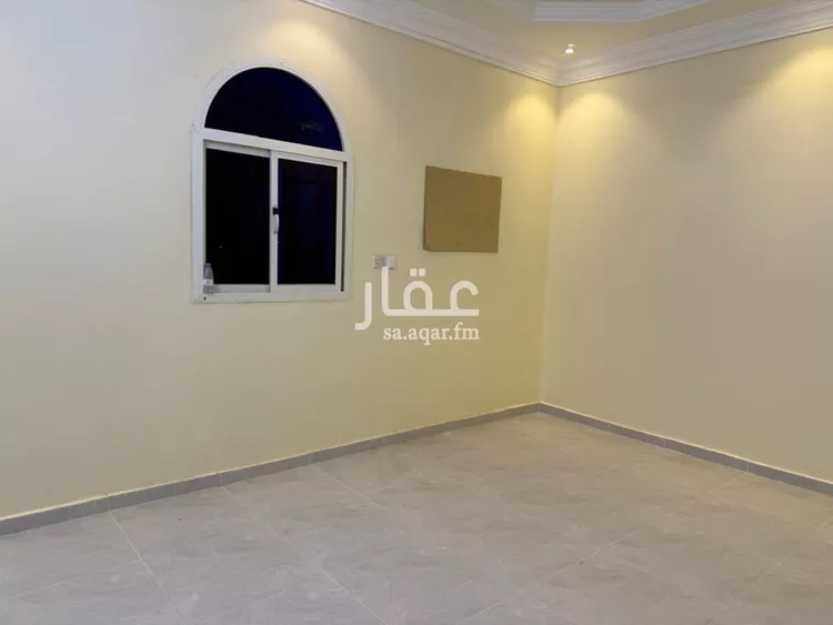 شقة للإيجار في شارع شارع شهيد الدين ثم الوطن احمد عبدالله جبار غزواني, حي المطار, مدينة جازان, منطقة جازان صورة 3