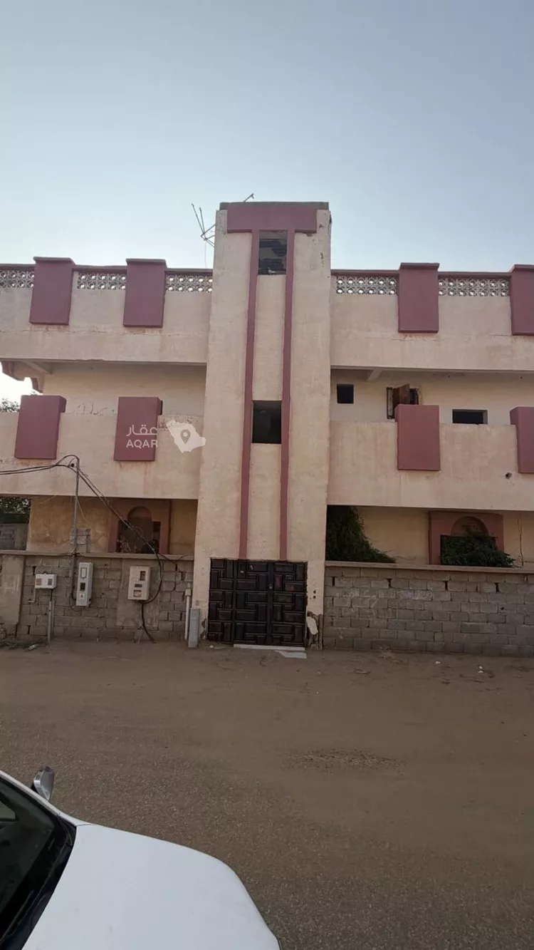 Building for Sale in Samtah Al Turshiah