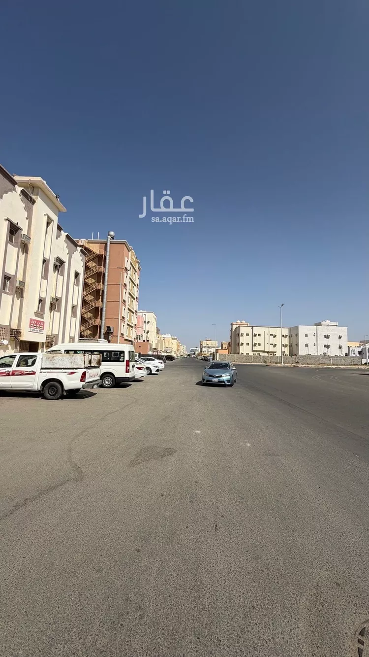 عمارة للبيع في شارع شارع ابن خلدون, حي الشاطئ, مدينة جازان, منطقة جازان صورة 2