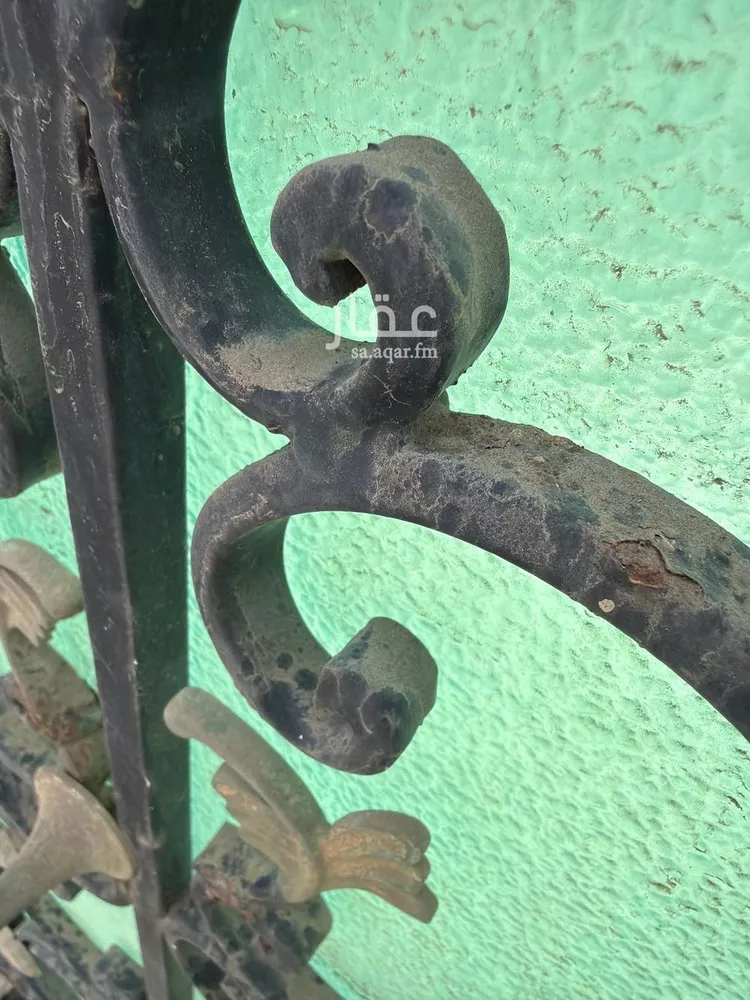 عمارة للبيع في شارع اسامة بن حارثة الكلبي, حي الصفاء, مدينة جازان, منطقة جازان صورة 5