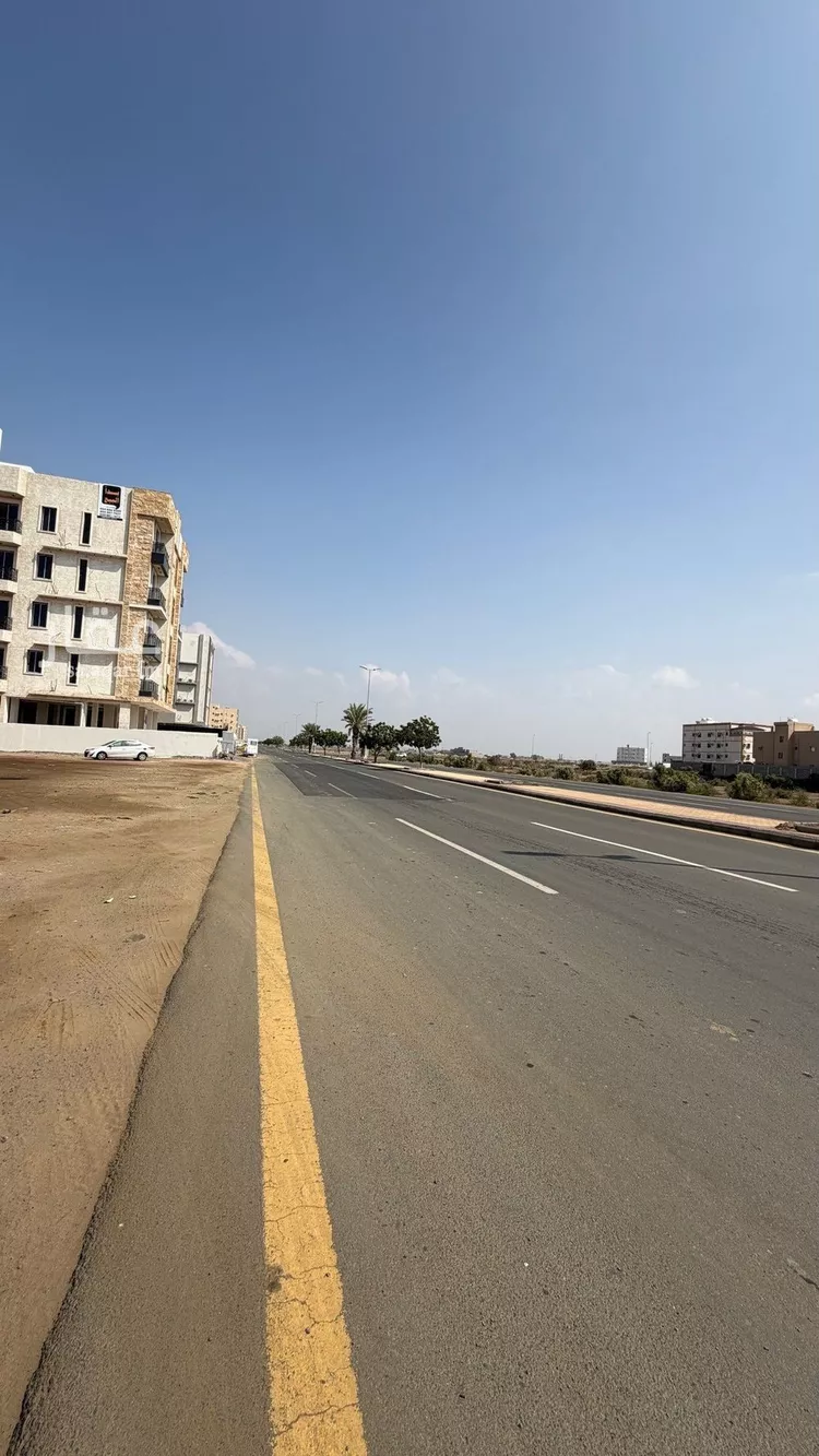 أرض للبيع في شارع شارع أبو بكر الصديق, حي الرحاب 1, مدينة جازان, منطقة جازان صورة 3