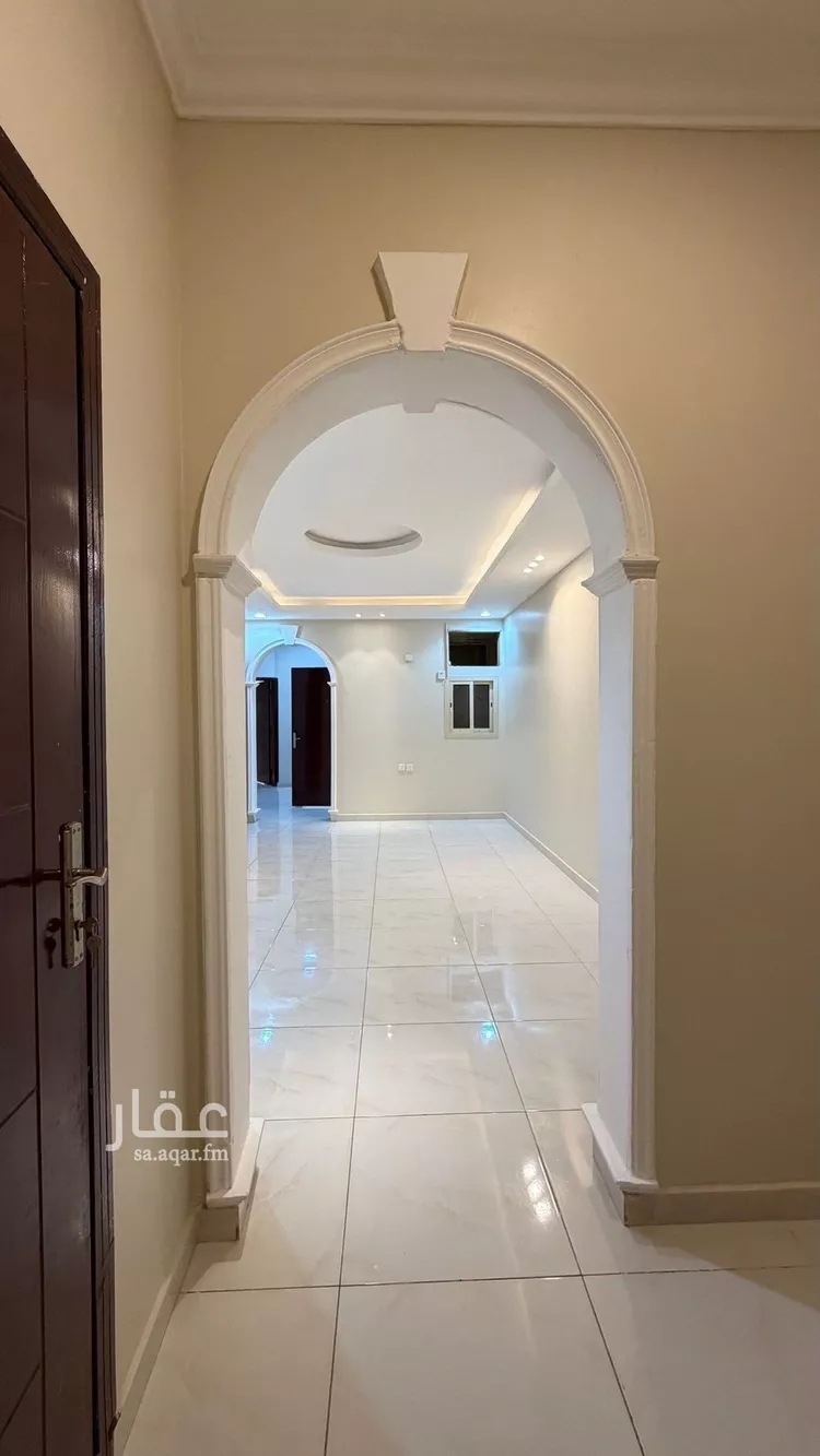 شقة للإيجار في شارع شارع سيف الدين قطز, حي المحمدية 2, مدينة جازان, منطقة جازان صورة 3