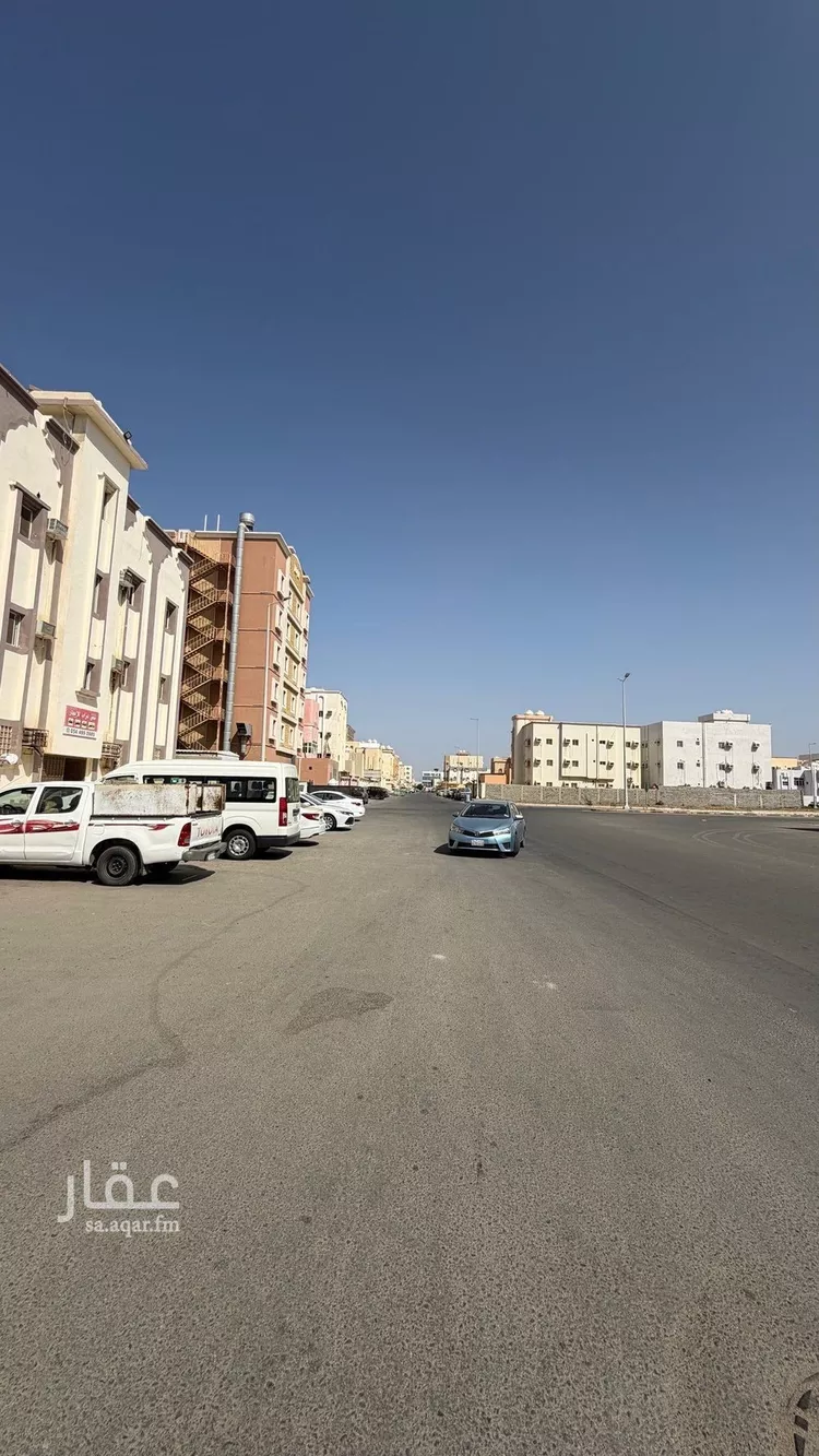 عمارة للبيع في شارع شارع ابن خلدون, حي الشاطئ, مدينة جازان, منطقة جازان صورة 2