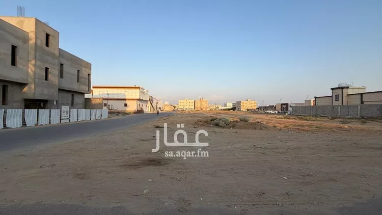 أرض للإيجار في شارع الخطه, حي المكرمية, مدينة صامطة, منطقة جازان صورة 2