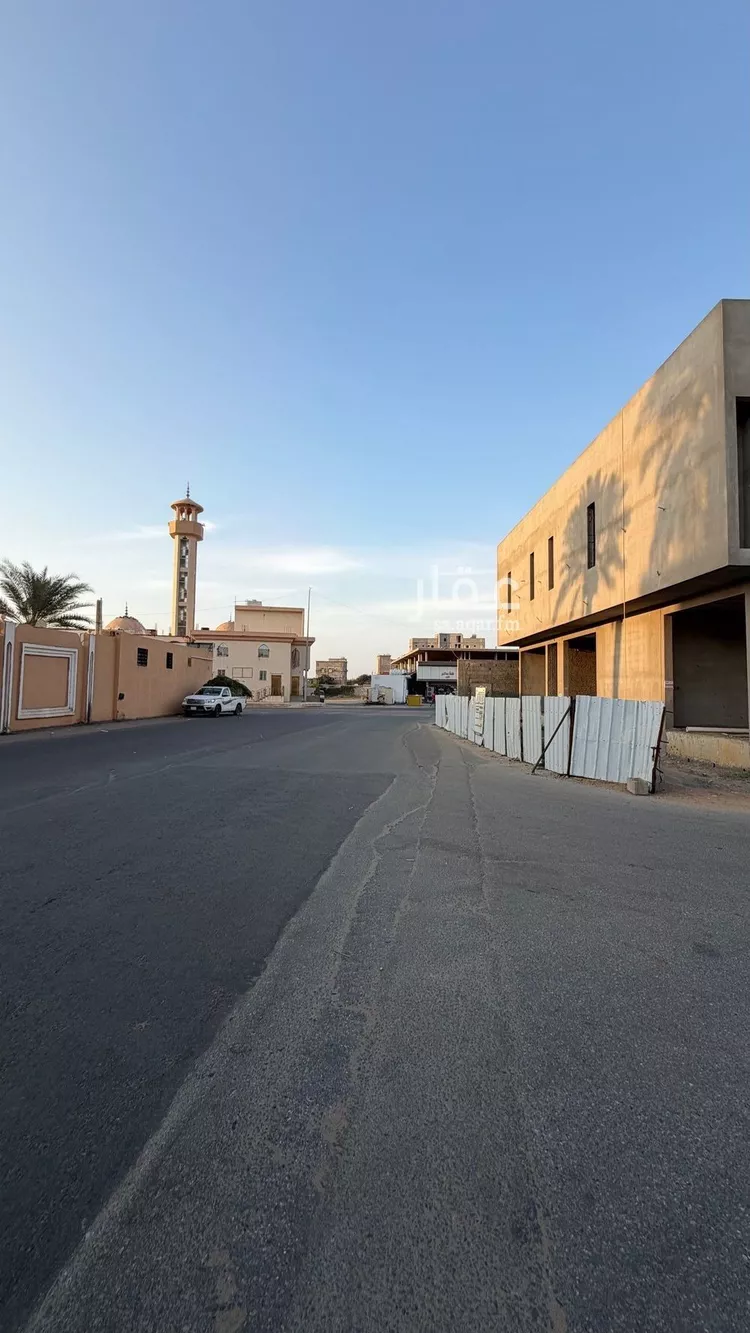 أرض للبيع في شارع الخطه, حي المكرمية, مدينة صامطة, منطقة جازان صورة 5