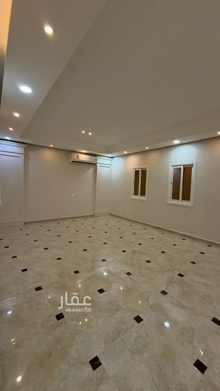 فيلا للإيجار في شارع الطرائفي, حي الشاطئ, مدينة جازان, منطقة جازان 7