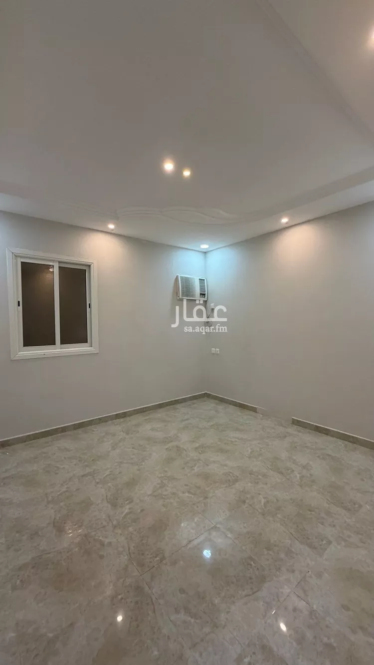 فيلا للإيجار في شارع الطرائفي, حي الشاطئ, مدينة جازان, منطقة جازان 24