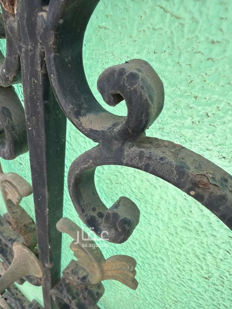 عمارة للبيع في شارع اسامة بن حارثة الكلبي, حي الصفاء, مدينة جازان, منطقة جازان صورة 4