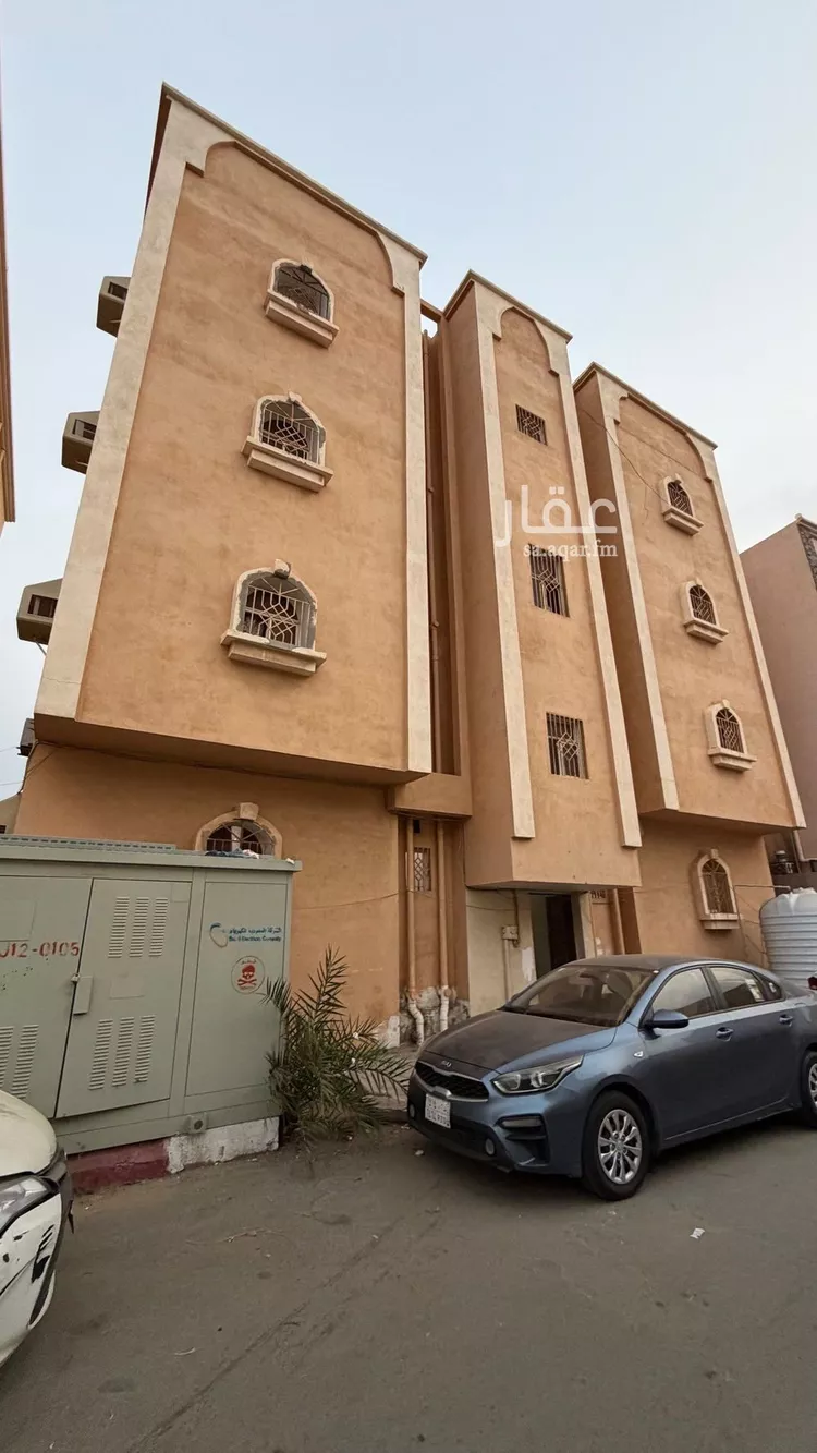 عمارة للبيع في شارع شارع 21 ج, حي الصفاء, مدينة جازان, منطقة جازان