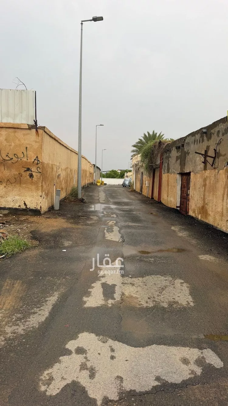 Floor for Sale in Ahad al Masarihah Albyadriyah