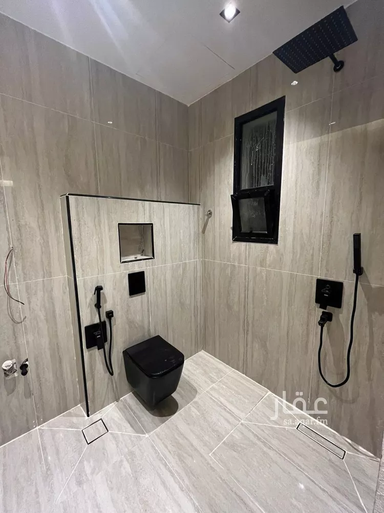 فيلا للبيع في شارع قيس بن الملوح, حي الرمال, مدينة الرياض, منطقة الرياض صورة 3