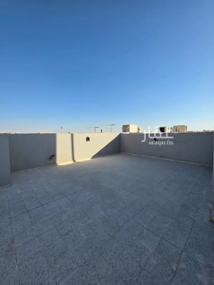 فيلا للبيع في شارع الحكم بن نافع, حي الرمال, مدينة الرياض, منطقة الرياض 6