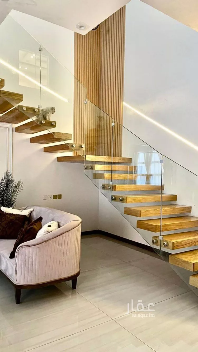 فيلا للبيع في شارع مصطفى المنفلوطي, حي الرمال, مدينة الرياض, منطقة الرياض صورة 2