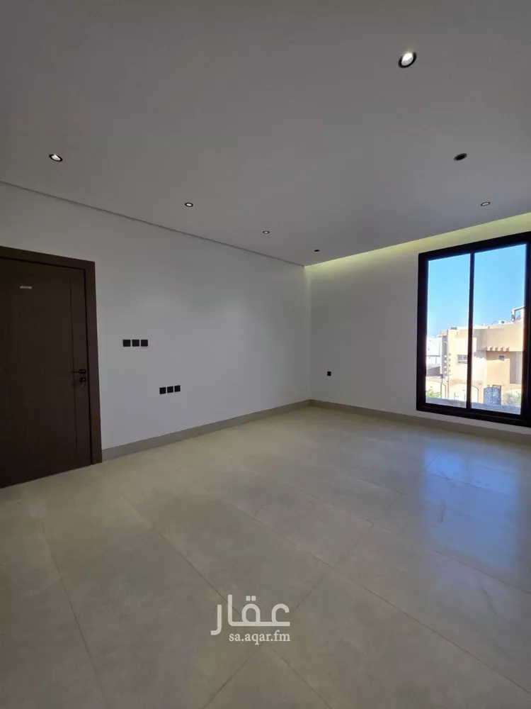 دور للبيع في شارع الحسين الغساني, حي الرمال, مدينة الرياض, منطقة الرياض صورة 4