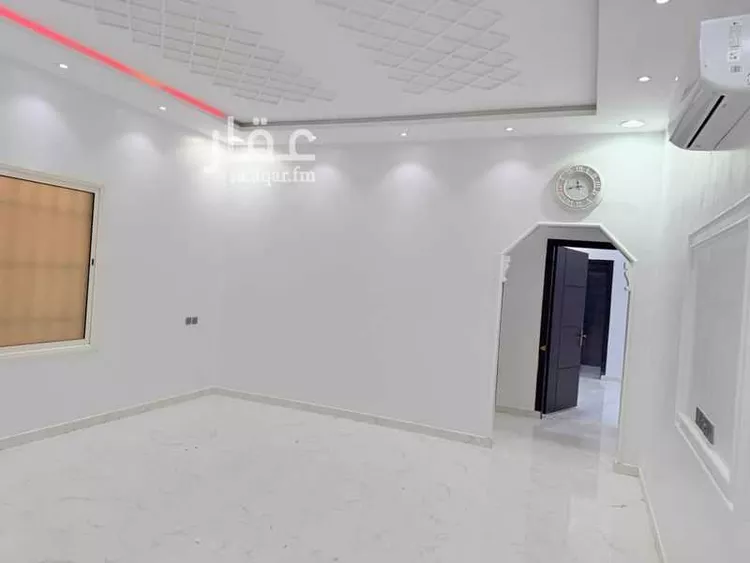 فيلا للبيع في شارع جبل الكرمل, حي القادسية, مدينة الرياض, منطقة الرياض صورة 2