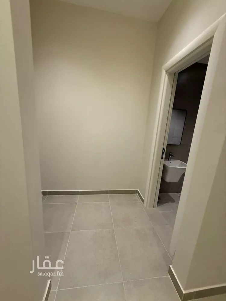 شقة للإيجار في شارع وادي هجر, حي الملقا, مدينة الرياض, منطقة الرياض 12