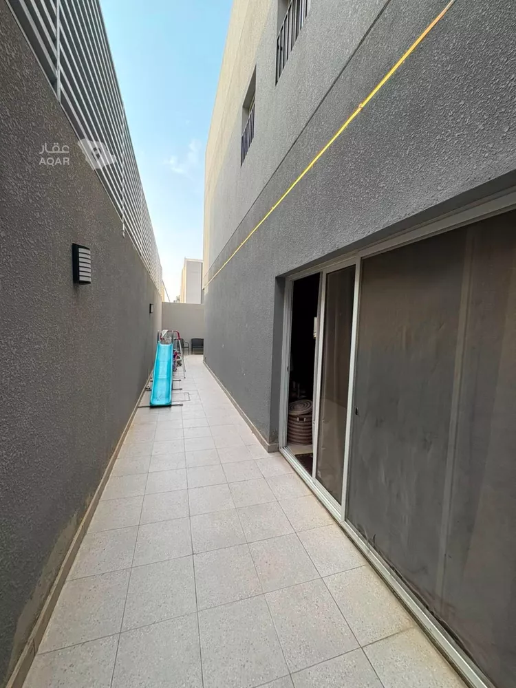 فيلا للبيع في شارع القصر, حي النرجس, مدينة الرياض, منطقة الرياض 10