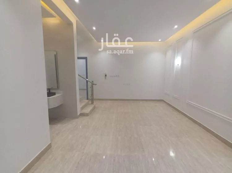 Villa for Sale in Riyadh Tuwaiq 9