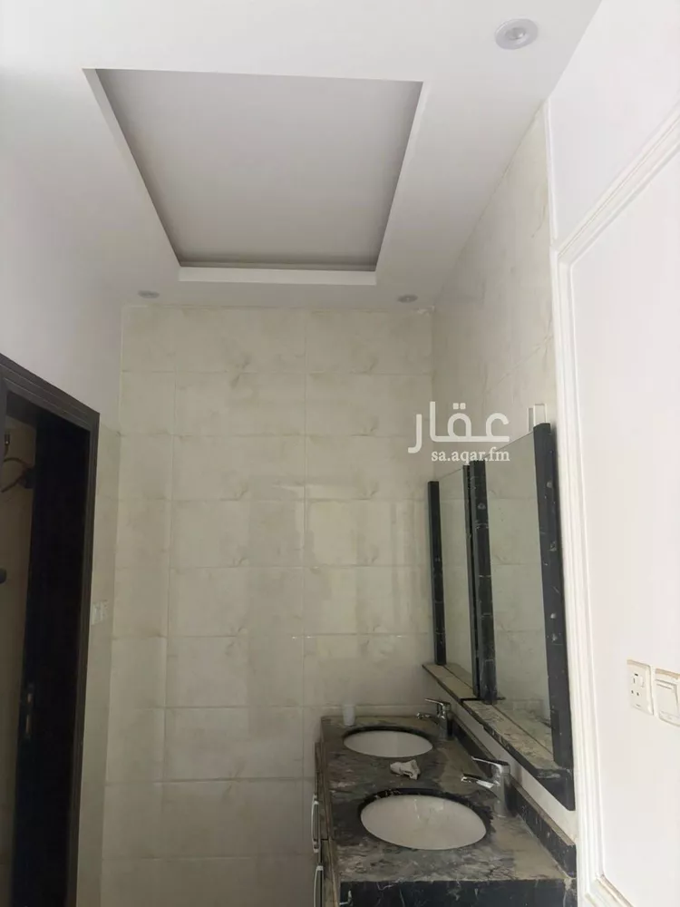 فيلا للإيجار في شارع محمد الشارعي, حي النرجس, مدينة الرياض, منطقة الرياض صورة 4