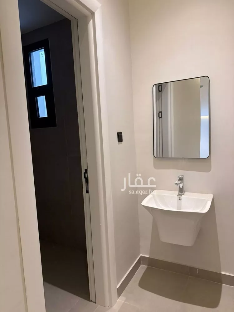 شقة للإيجار في شارع وادي هجر, حي الملقا, مدينة الرياض, منطقة الرياض 14