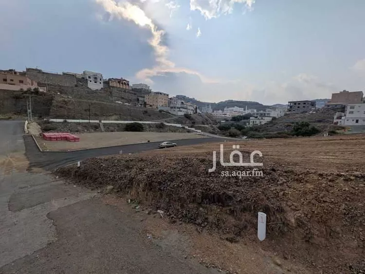 أرض للبيع في حي المنتزة, مدينة أبها, منطقة عسير 3