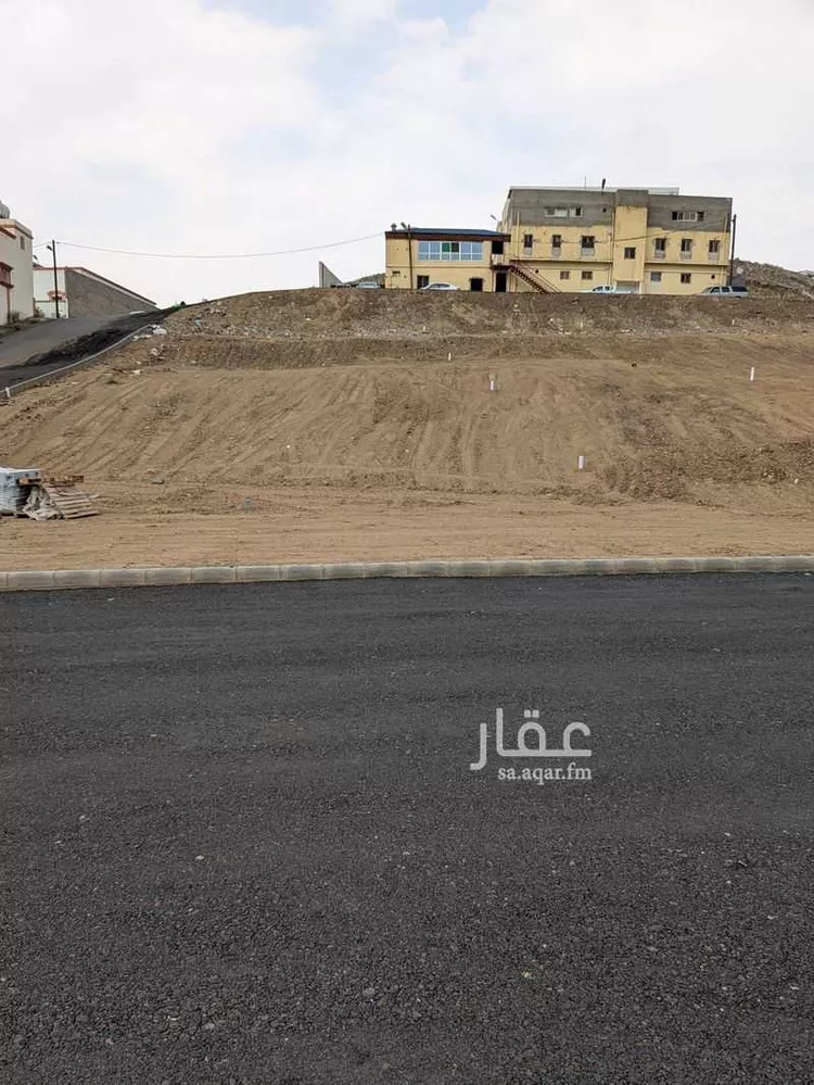 أرض للبيع في حي المنتزة, مدينة أبها, منطقة عسير صورة 3