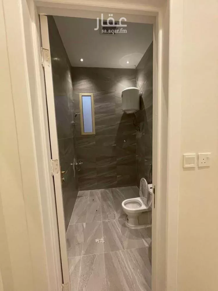 فيلا للبيع في شارع عبدالواحد اللغوي, حي المهدية, مدينة الرياض, منطقة الرياض صورة 3