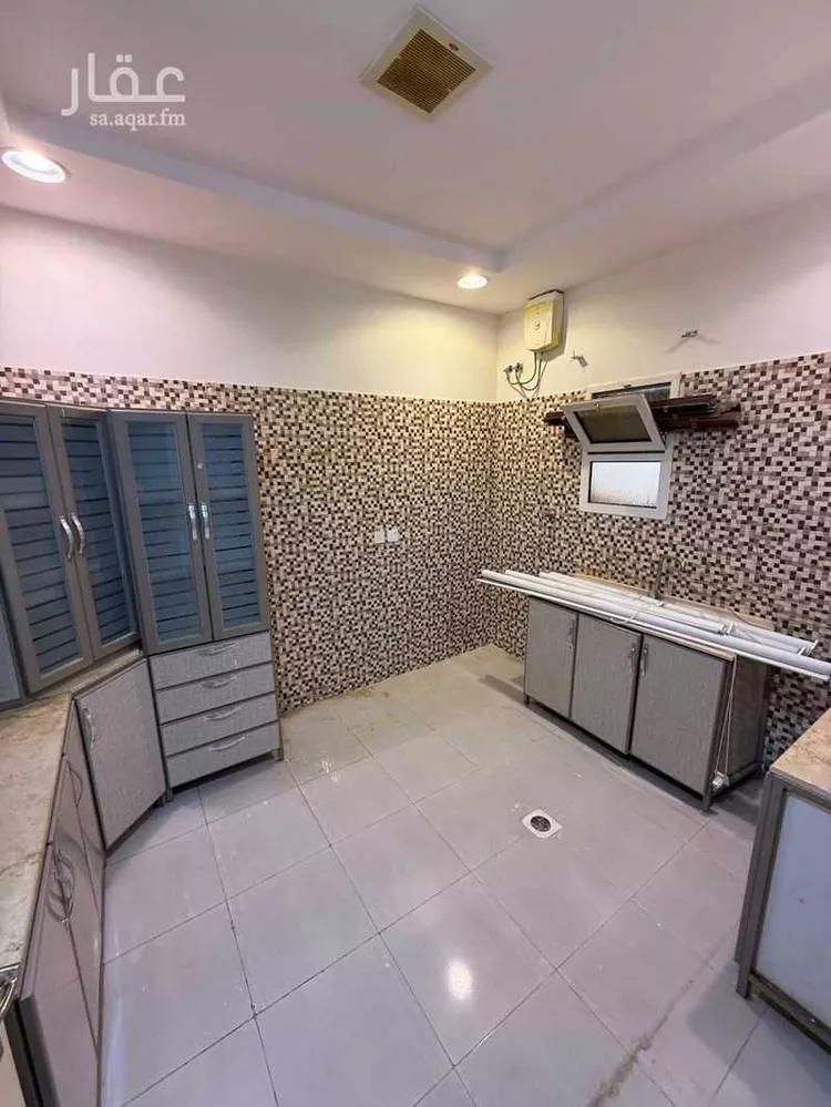 شقة للإيجار في شارع الامير عبدالرحمن ابن ناصر, حي العاصمة, مدينة الدرعية, منطقة الرياض صورة 3