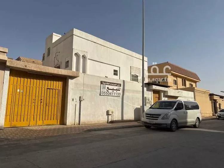 فيلا للبيع في شارع انس ابن مالك, حي الفيصلية, مدينة الدرعية, منطقة الرياض