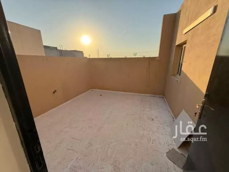 فيلا للإيجار في شارع عباس ابن فرناس, حي ظهرة العودة شرق, مدينة الدرعية, منطقة الرياض صورة 3