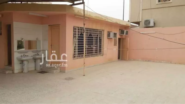 استراحة للبيع في شارع عمار بن ياسر, حي ظهرة العودة شرق, مدينة الدرعية, منطقة الرياض 12