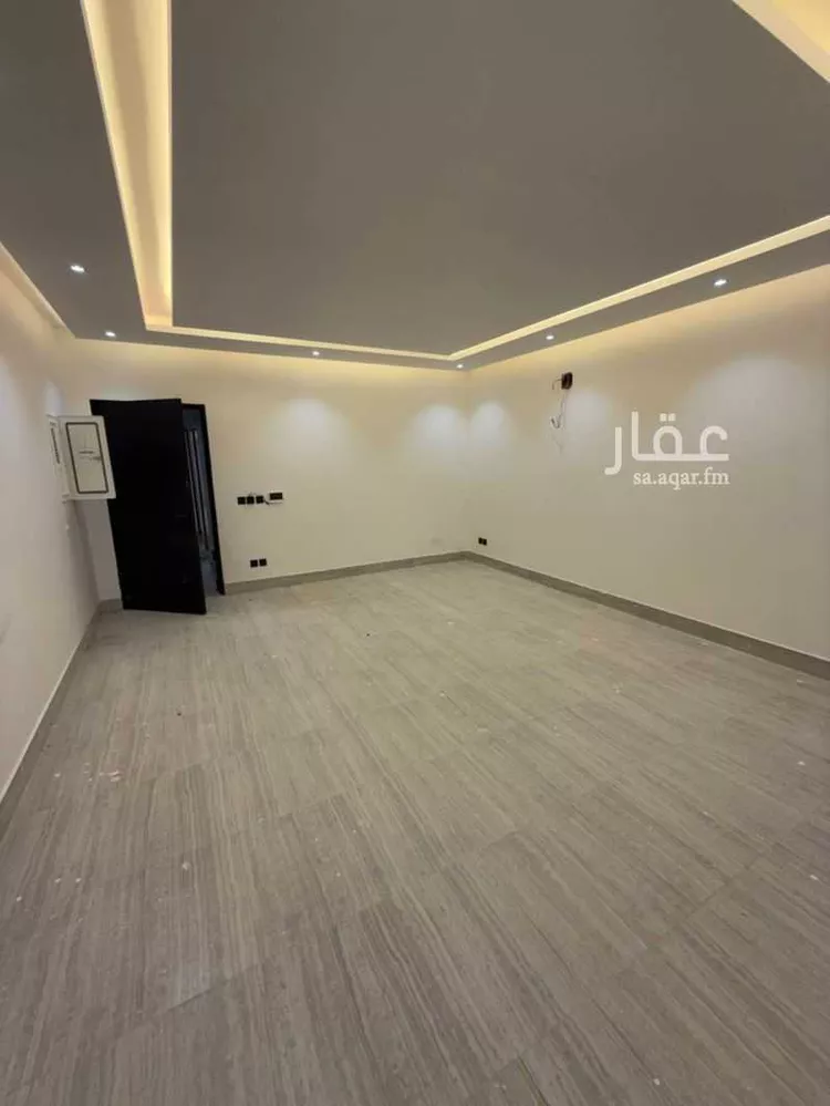 فيلا للإيجار في شارع ظهره العودة غرب 57, حي ظهره العودة غرب, مدينة الدرعية, منطقة الرياض 7
