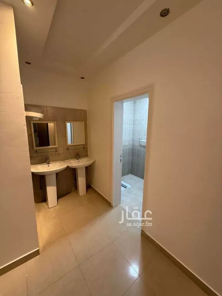 شقة للإيجار في شارع محمد بن عبدالرحمن بن مسيند, حي العاصمة, مدينة الدرعية, منطقة الرياض صورة 2