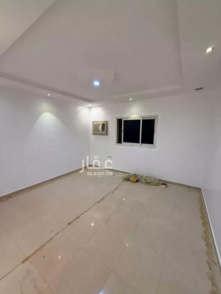 شقة للإيجار في شارع محمد بن عبدالرحمن بن مسيند, حي العاصمة, مدينة الدرعية, منطقة الرياض