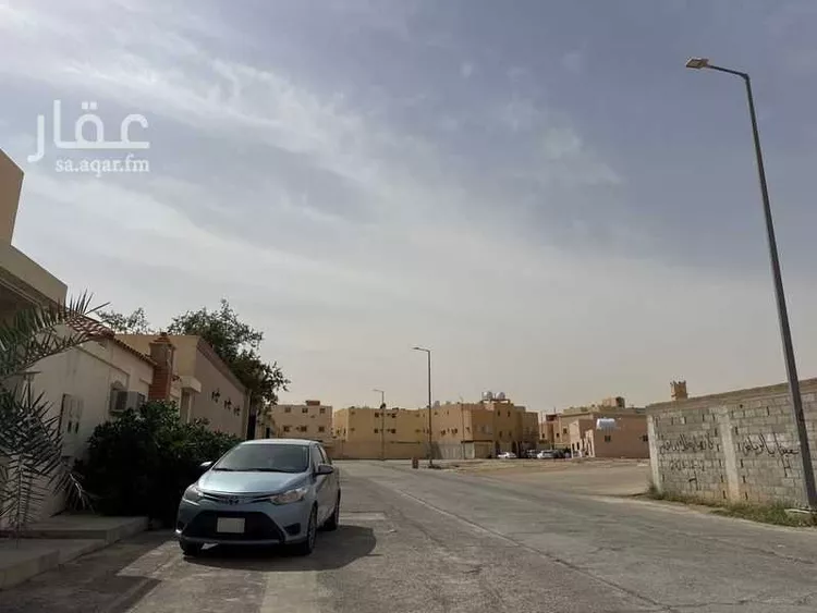 فيلا للبيع في شارع عقبه بن نافع, حي ظهرة العودة شرق, مدينة الدرعية, منطقة الرياض 7
