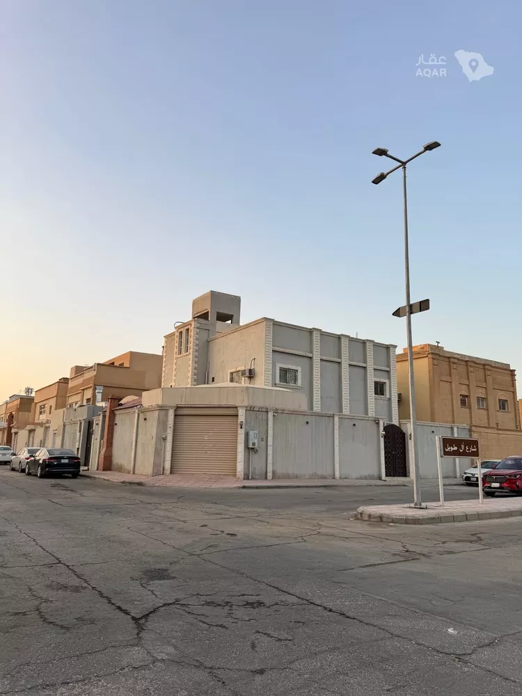 فيلا للبيع في شارع سالم, حي الخالدية, مدينة الدرعية, منطقة الرياض