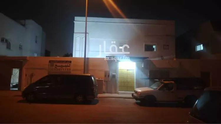 فيلا للبيع في شارع انس ابن مالك, حي الفيصلية, مدينة الدرعية, منطقة الرياض صورة 2