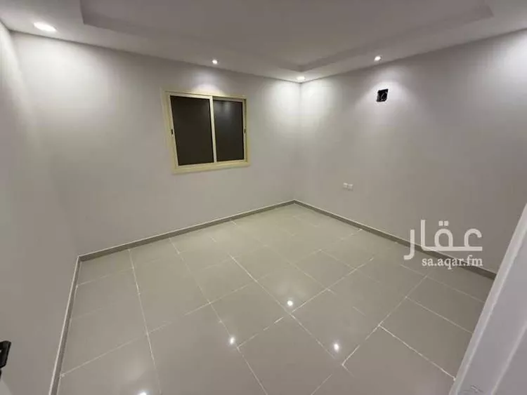 فيلا للإيجار في شارع عباس ابن فرناس, حي ظهرة العودة شرق, مدينة الدرعية, منطقة الرياض