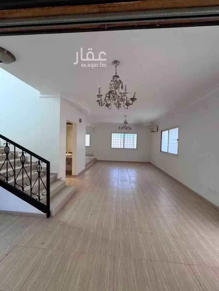 فيلا للإيجار في شارع عمرو ابن ميمون, حي ظهرة العودة شرق, مدينة الدرعية, منطقة الرياض صورة 3