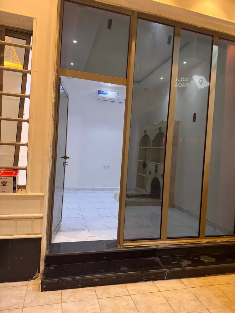فيلا للإيجار في شارع بلال بن رباح ، حي طويق ، الرياض ، منطقة الرياض صورة 3