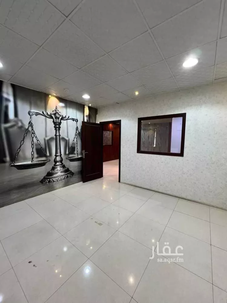 مكتب تجاري للإيجار في شارع الدائري الشرقي الفرعي, حي الروضة, مدينة الرياض, منطقة الرياض صورة 4