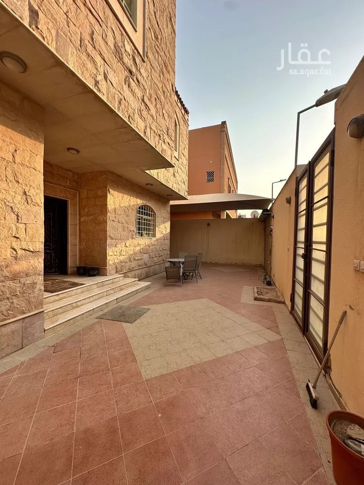 فيلا للبيع في شارع سيبويه, حي الوادي, مدينة الرياض, منطقة الرياض 6