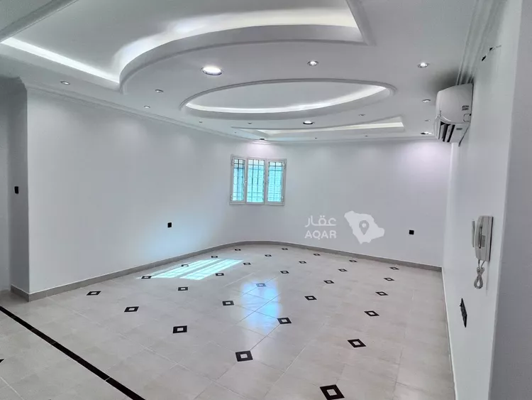 Floor for Rent in Riyadh Al Wadi 15