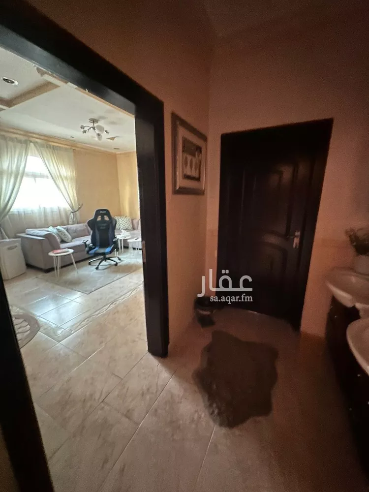 فيلا للبيع في شارع سيبويه, حي الوادي, مدينة الرياض, منطقة الرياض 21