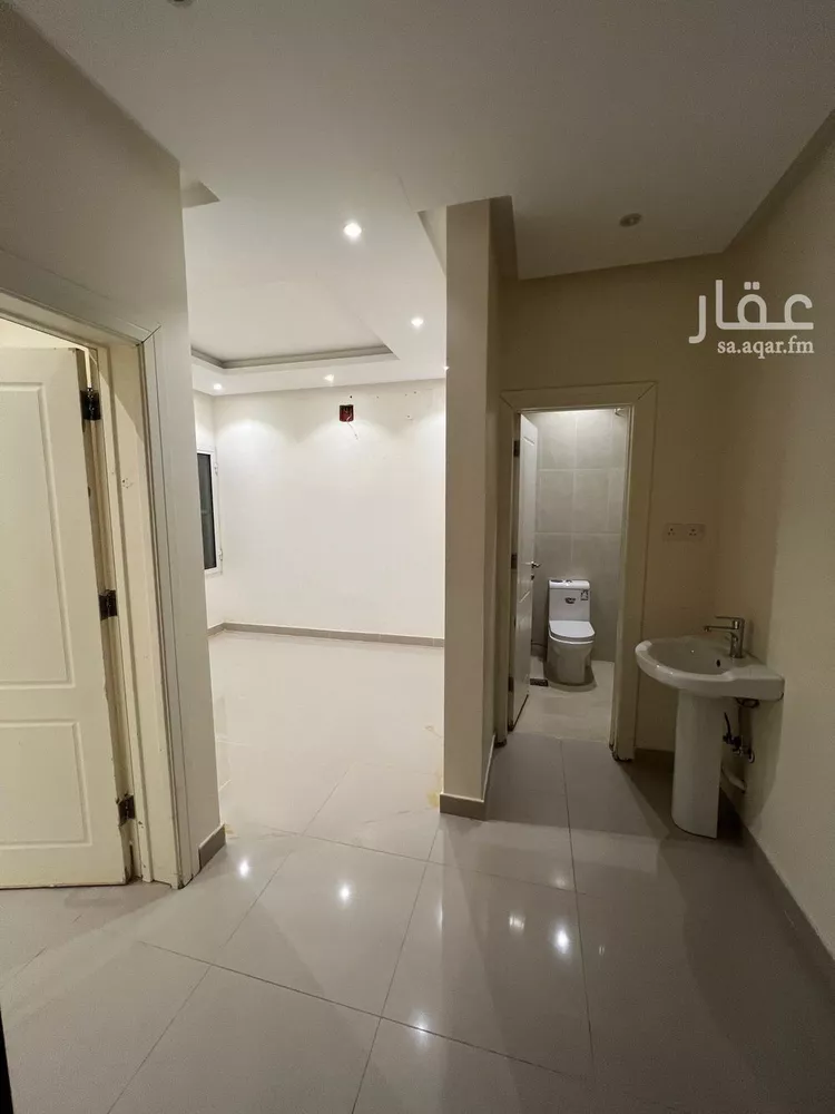 شقة للإيجار في شارع المضمار, حي الوادي, مدينة الرياض, منطقة الرياض صورة 4